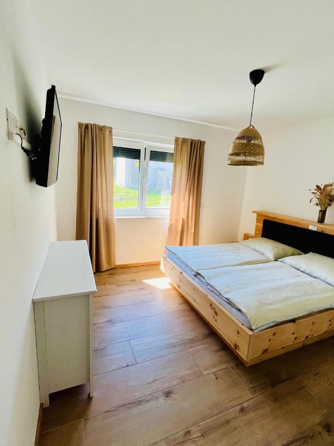 Reizender Bungalow - Mit 120Qm - In Ruhiger Lage Hermagor-Pressegger See Exterior photo